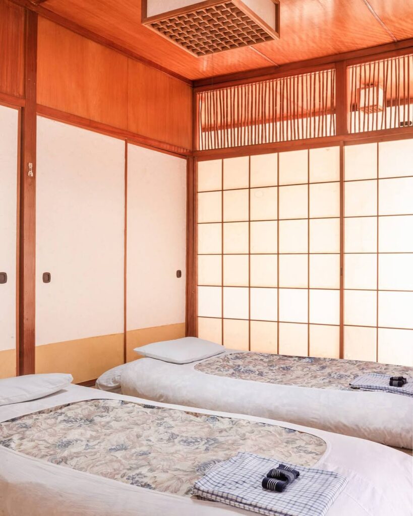 Serene Low Profile Tatami Futon Beds