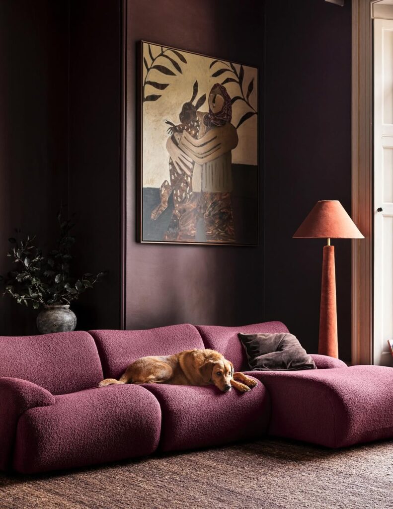 Soft Burgundy Lounge with Focal Artwork