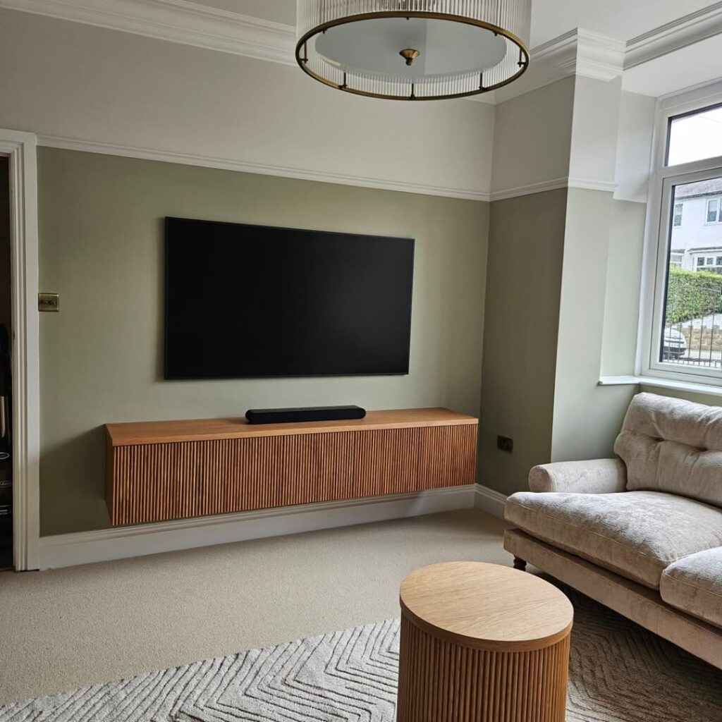 Soft Sage Slatted Oak Stand