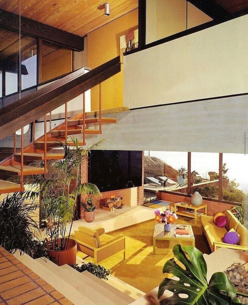 Split Level Sunken Seating