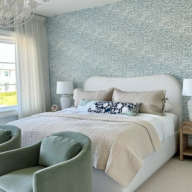 Spring Retreat in Soft Sage Pattern