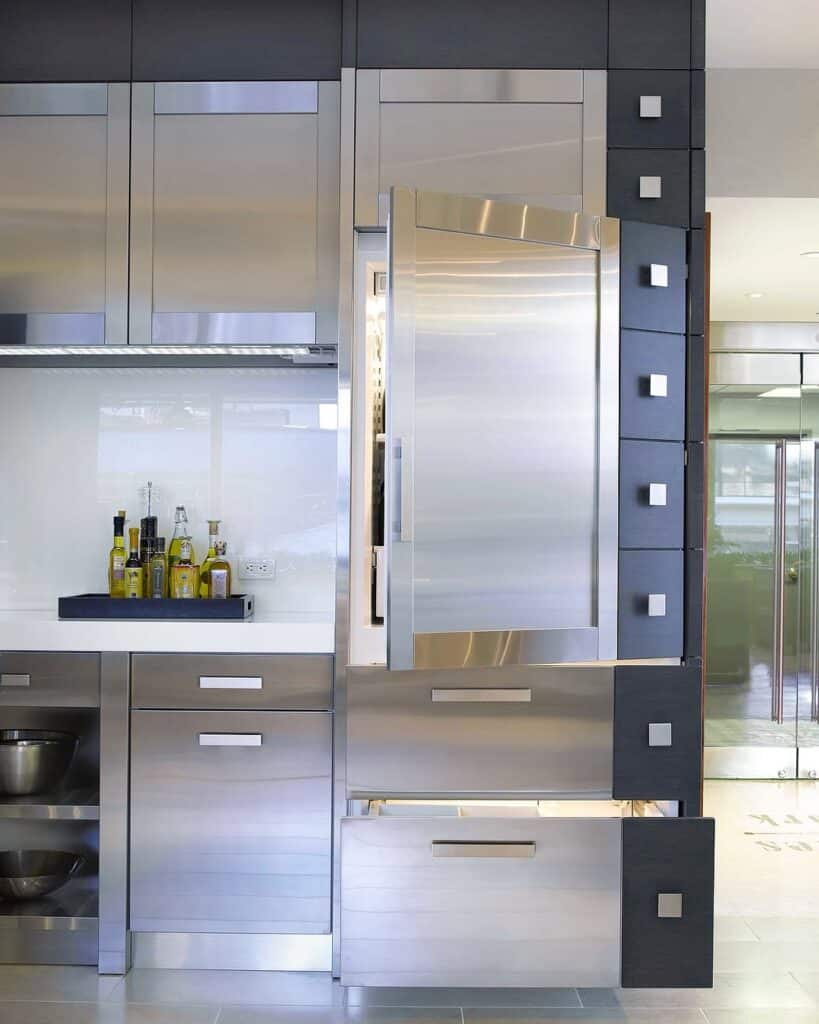 Stainless Steel Cabinets with Commercial Influence