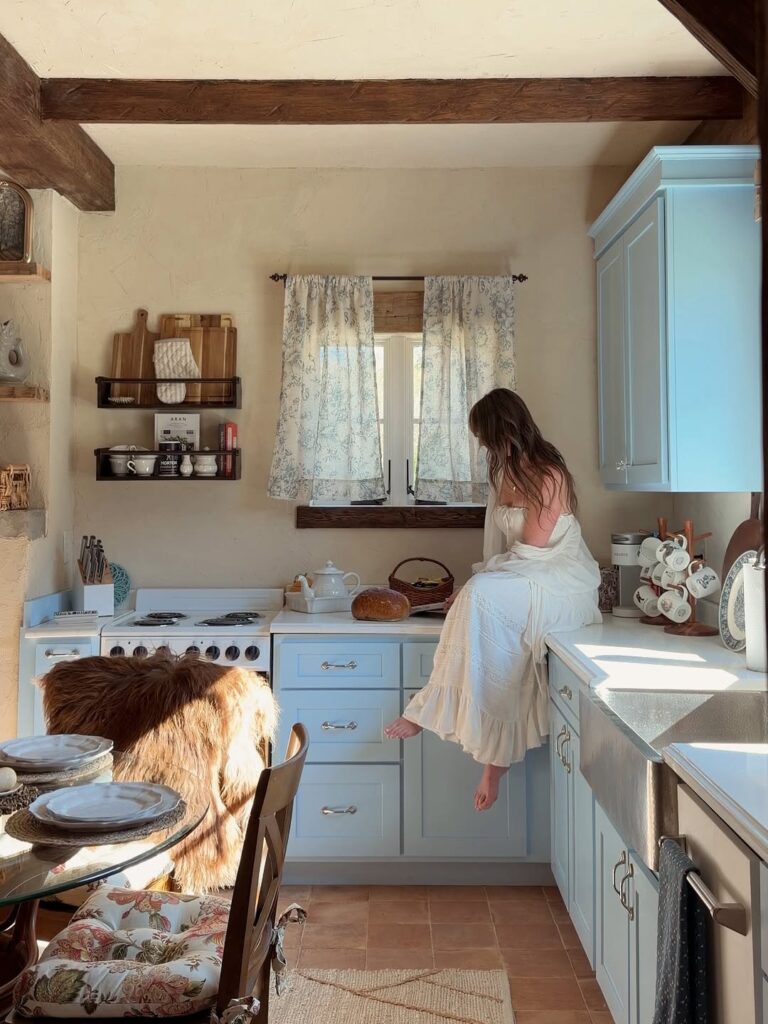 Storybook Cottage Corner in Sky Blue