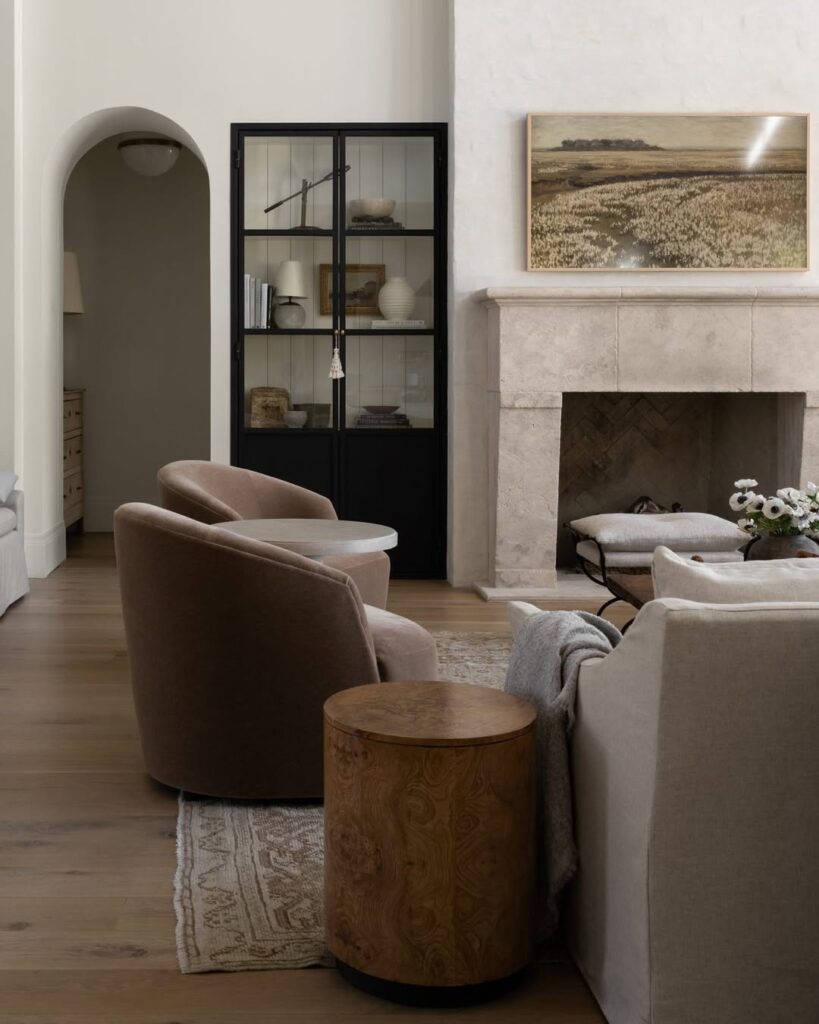 Textured Stone Lounge
