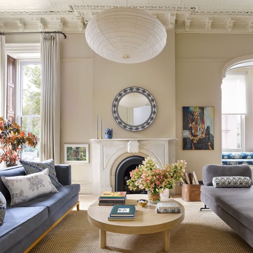 Victorian Modern Lounge