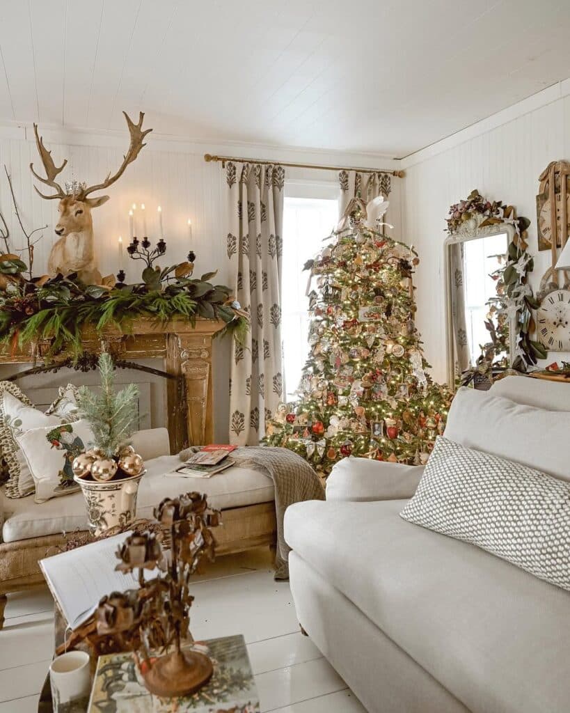Vintage Woodland Antler Lodge